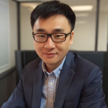 Photo of Xinyuan Zhang