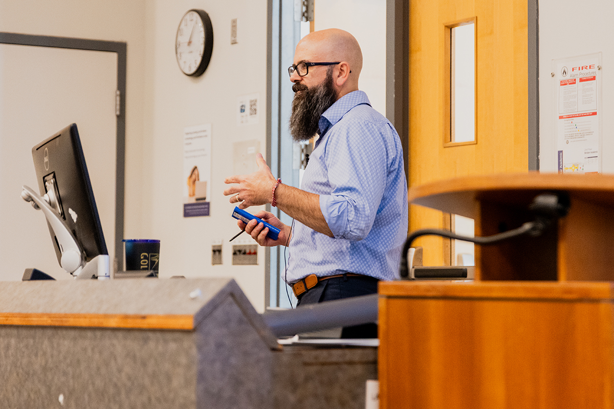 Professor Steve MacNeil