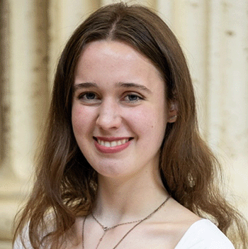 Headshot of Daria Kay